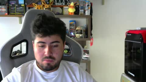 Charles online show from March 25, 5:39 pm