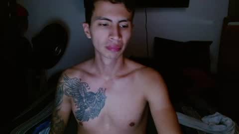 velk_hot1 online show from July 28, 11:39 am