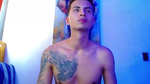 velk_hot1 online show from March 11, 4:25 pm