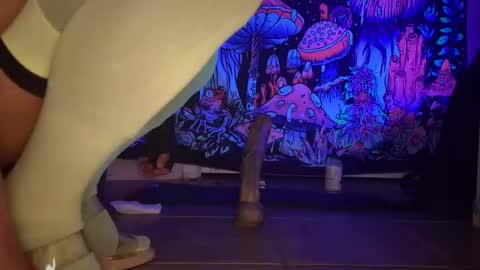 Hmartinez365 online show from July 15, 2:51 am