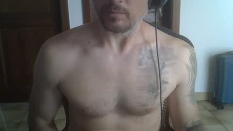 veryhotpervert online show from June 19, 10:31 am