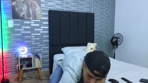 Victor cardenas online show from January 25, 8:42 am