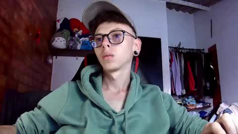 Vicent Brais online show from February 10, 9:47 pm