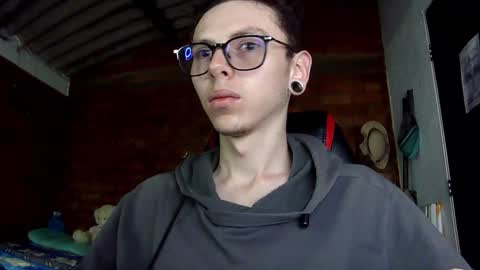 Vicent Brais online show from December 22, 5:12 am