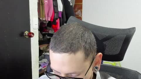 Vicent Brais online show from April 15, 7:47 pm