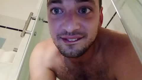 vicfuck1010 online show from July 23, 4:59 pm