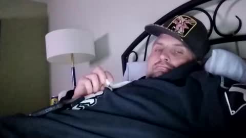 viciouzz1 online show from December 17, 6:31 am