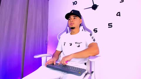 victor have a nice day ... online show from March 27, 1:12 pm