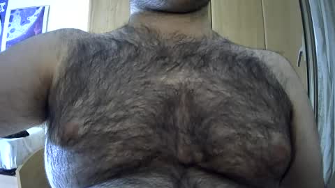VictorHume online show from June 28, 11:00 pm