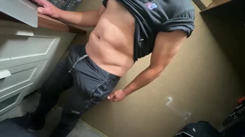 victorwitt91 online show from May 13, 8:28 pm