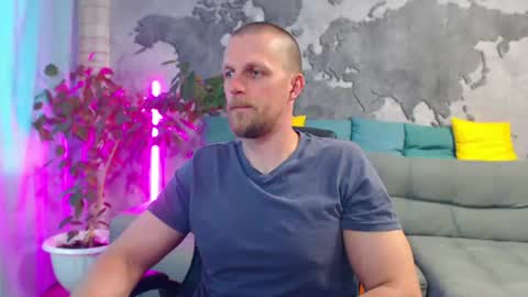 vikingchrisss online show from July 25, 12:13 pm