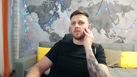 vikingchrisss online show from January 6, 11:07 am