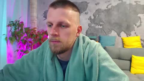 vikingchrisss online show from June 1, 10:48 am