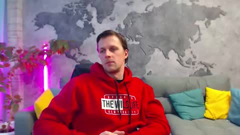 vikingchrisss online show from February 9, 11:48 am