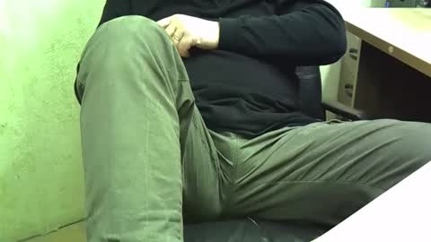 viknik16cm online show from November 14, 6:16 am