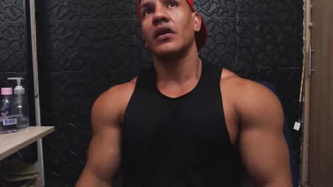 Viktor Herrera online show from October 10, 5:51 pm