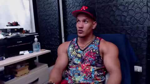 Viktor Herrera online show from February 4, 4:29 pm