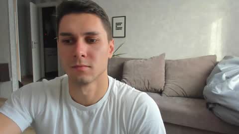 Snapshot of vincent_o chatting on October 23, 12:30 pm Vincent. uncut 18cm online show from October 23, 12:30 pm