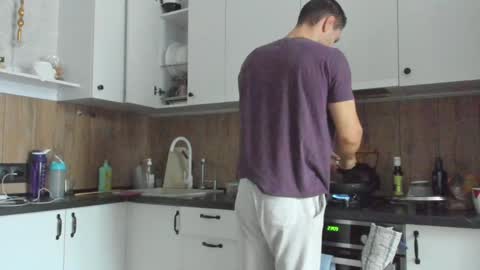 Snapshot of vincent_o chatting on December 8, 9:13 am Vincent. uncut 18cm online show from December 8, 9:13 am