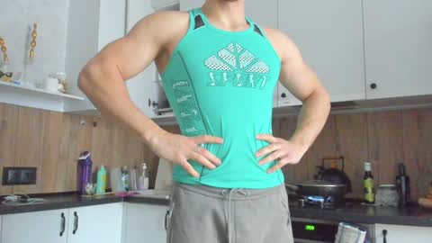 Snapshot of vincent_o chatting on December 23, 8:44 am Vincent. uncut 18cm online show from December 23, 8:44 am