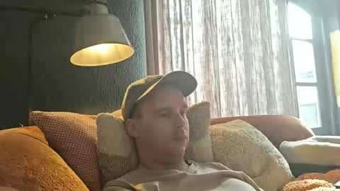 Vincent online show from April 12, 3:02 pm