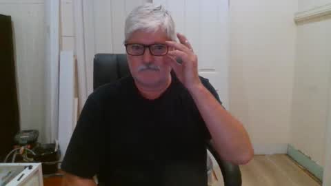 viper654321 online show from January 8, 7:57 am