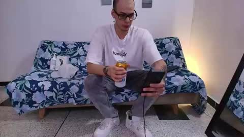 Vlad online show from July 25, 7:54 pm