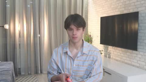 Vladaesthetics online show from December 13, 10:16 pm