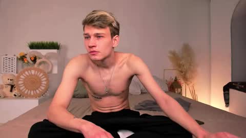 Dan online show from February 14, 4:18 am