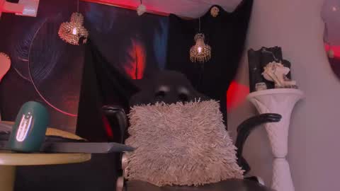 Vynny Blacke online show from October 27, 9:17 pm