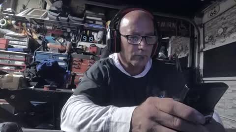 wakesblowinclouds online show from March 8, 12:31 pm