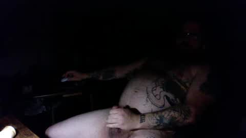 Snapshot of wakeupthedead77 chatting on January 13, 4:50 am Mr. Dead online show from January 13, 4:50 am