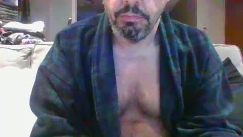 Snapshot of walker033 chatting on March 7, 4:34 am walker033 online show from March 7, 4:34 am