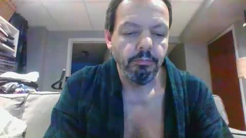 Snapshot of walker033 chatting on March 9, 10:30 am walker033 online show from March 9, 10:30 am