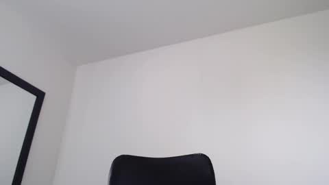 WALTER BROWN  online show from January 17, 6:25 pm