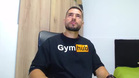 WALTER BROWN  online show from December 3, 3:18 pm