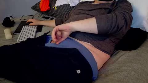 I love the ol in-n-out  online show from March 8, 2:26 am