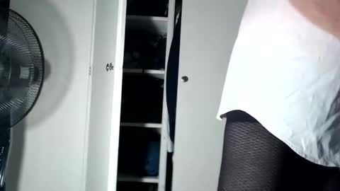 wants online show from January 8, 8:49 am