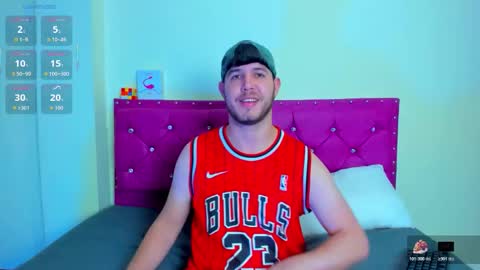 matthewlatinc online show from February 22, 2:46 am