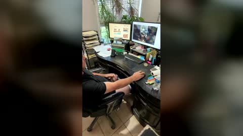 wes40960 online show from June 9, 12:23 am