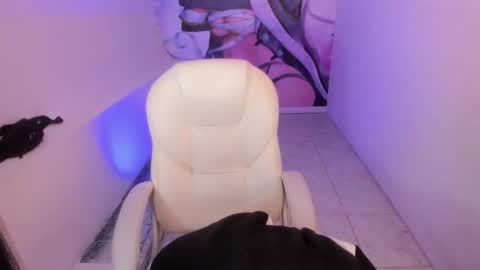 Wesley Boy online show from February 2, 7:11 pm