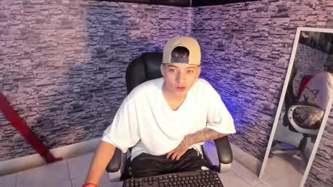 Wesley Boy online show from March 3, 8:05 pm