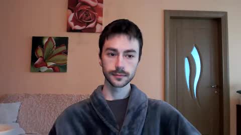 Tom online show from October 4, 1:05 pm