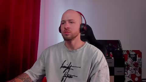 VI online show from March 4, 1:06 pm