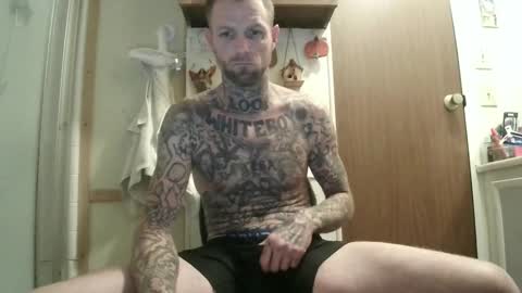 whyteboi8989 online show from February 11, 4:56 pm