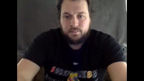 Snapshot of williambeats chatting on February 24, 7:52 pm will i am online show from February 24, 7:52 pm