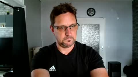 Dirty online show from June 29, 1:33 pm