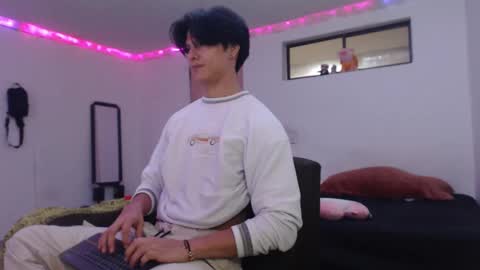 Ken online show from October 31, 12:45 am