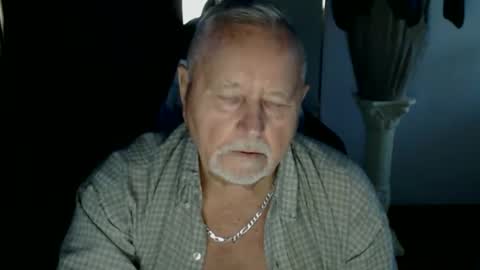 wlodman123 online show from November 18, 2:54 pm