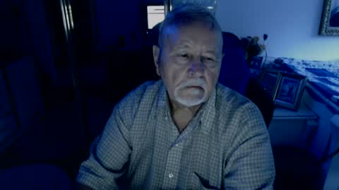 wlodman123 online show from July 12, 4:25 am